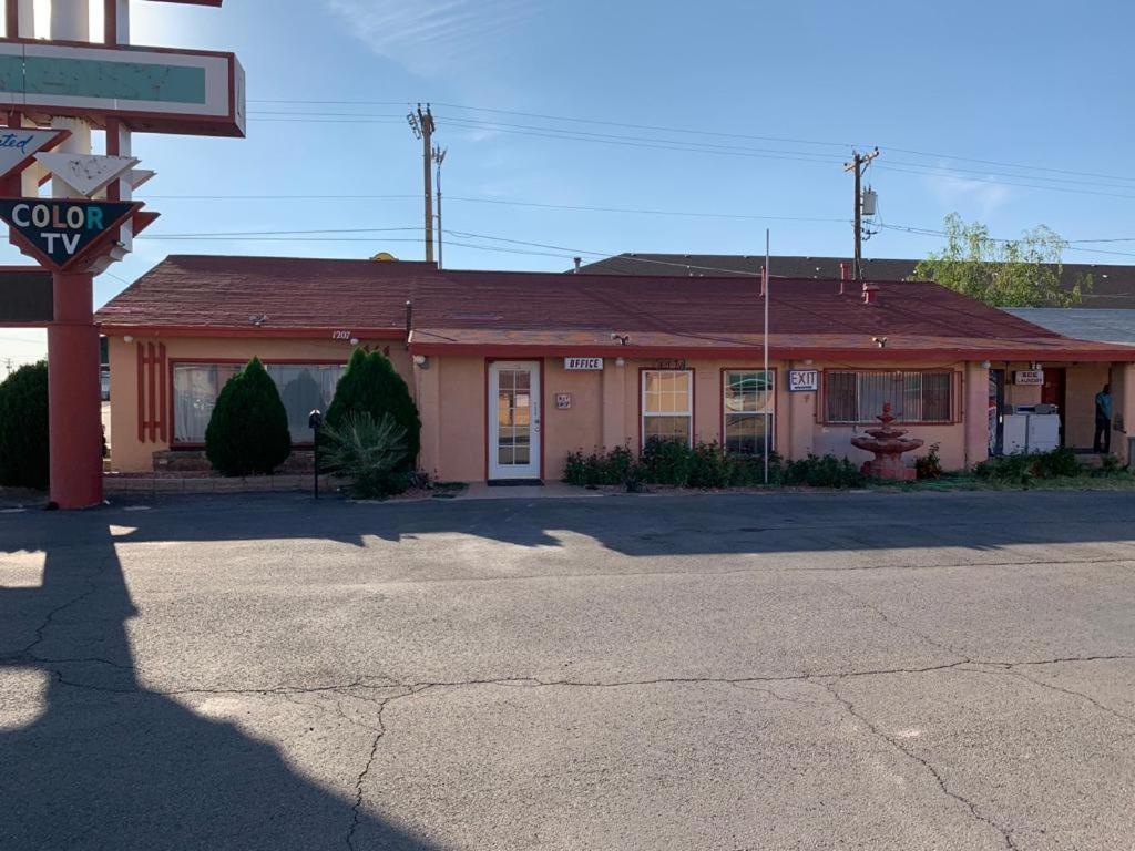 Western Motel Деминг Екстериор снимка