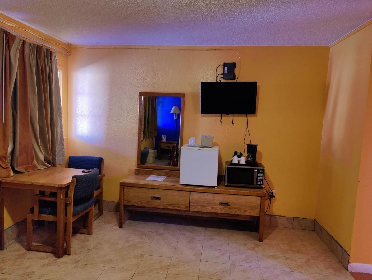 Western Motel Деминг Екстериор снимка