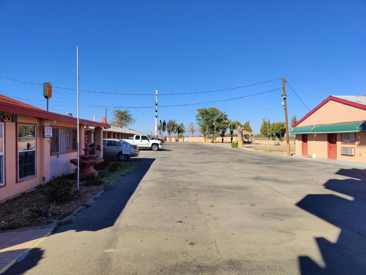 Western Motel Деминг Екстериор снимка